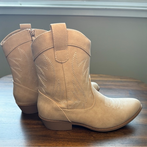 Western Cowgirl Ankle Boots SIZE 10 - Picture 2 of 8